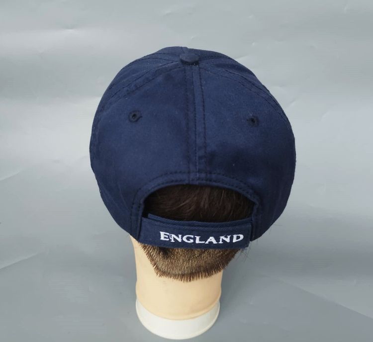 หมวกฟุตบอล อังกฤษ England สำหรับผู้ใหญ่  ขนาด 59 ซม. สภาพยังใหม่ รูปที่ 4