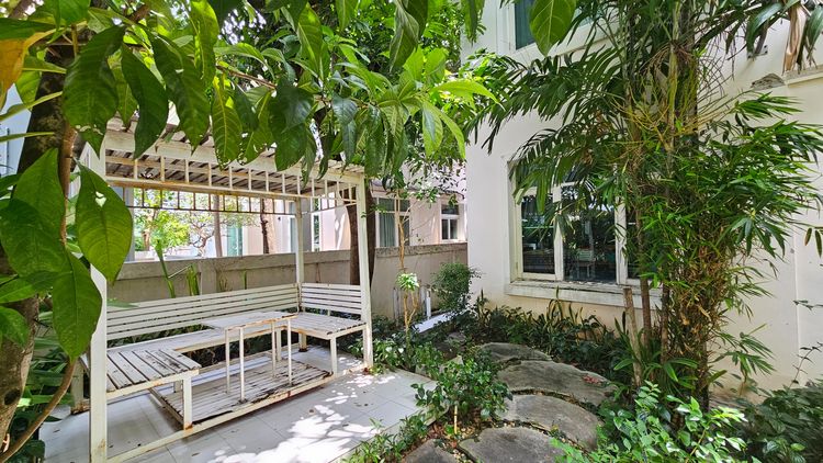 ตกแต่งครบ บ้านเดี่ยว พร้อมอยู่ หมู่บ้านบางกอก บูเลอวาร์ด รัชดา-รามอินทรา 72.20 ตารางวา รูปที่ 3