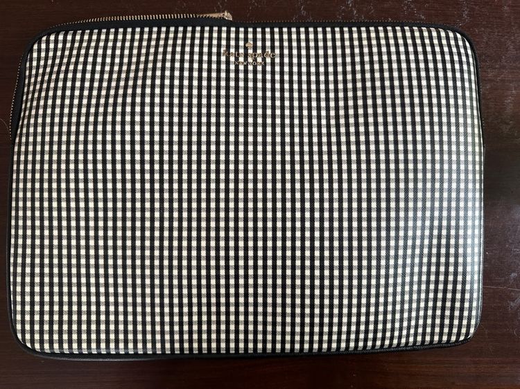 กระเป๋า case ใส่ คอมพิวเตอร์