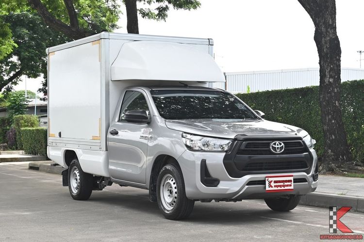 Toyota Hilux Revo 2021 2.4 Entry Pickup ดีเซล ไม่ติดแก๊ส เกียร์ธรรมดา ขาว