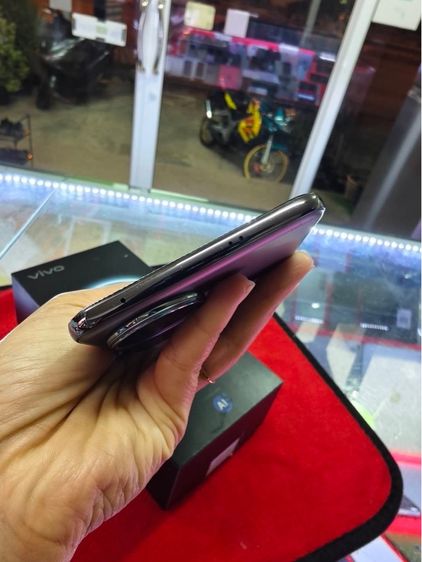  vivo V50 (12 256GB) Satin Black (5G) รูปที่ 8