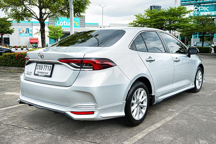Toyota Altis 2022 1.6 G Sedan เบนซิน ไม่ติดแก๊ส เกียร์อัตโนมัติ เทา รูปที่ 4