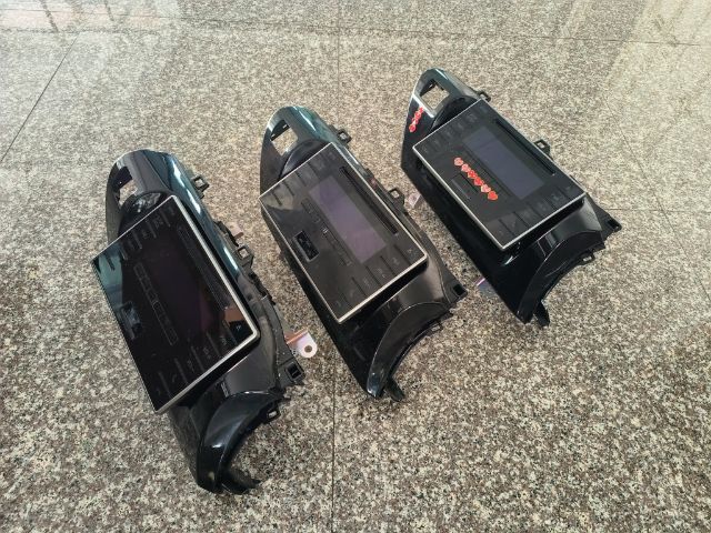 วิทยุCD ติดรถกระบะโตโยต้า-รีโว่ปี2020 แท้ถอด  รูปที่ 2