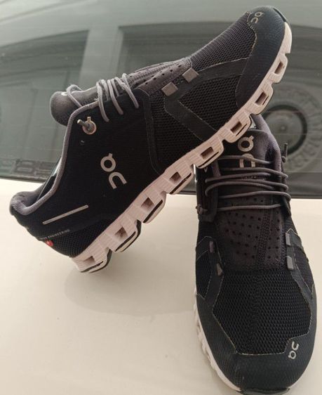 ขายถูก On Clould 5 Shell white size 40-255cm สภาพดี ตามการใช้งาน ของแท้  รูปที่ 11