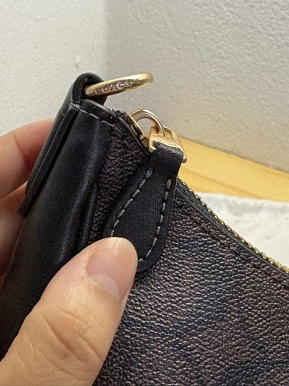 Used กระเป๋าครสอบอดี้ รูปที่ 2