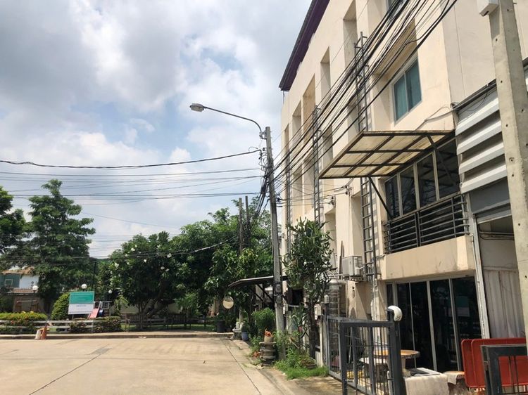 ขายถูกมาก อาคารพานิชย์ 3 คูหา รูปที่ 4