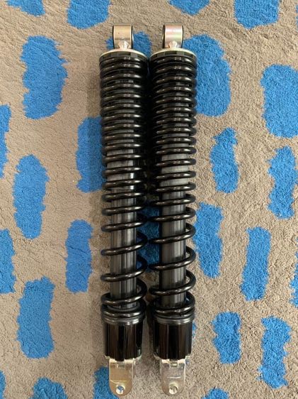 โช็คของศูนย์แท้ ตอกโค้ด ติดรถ PCX160 (PCX150 ก็ใส่ได้) ใหม่มาก ของใหม่ศูนย์ เกือบ4พัน รับรองสวยใหม่ทุกคู่