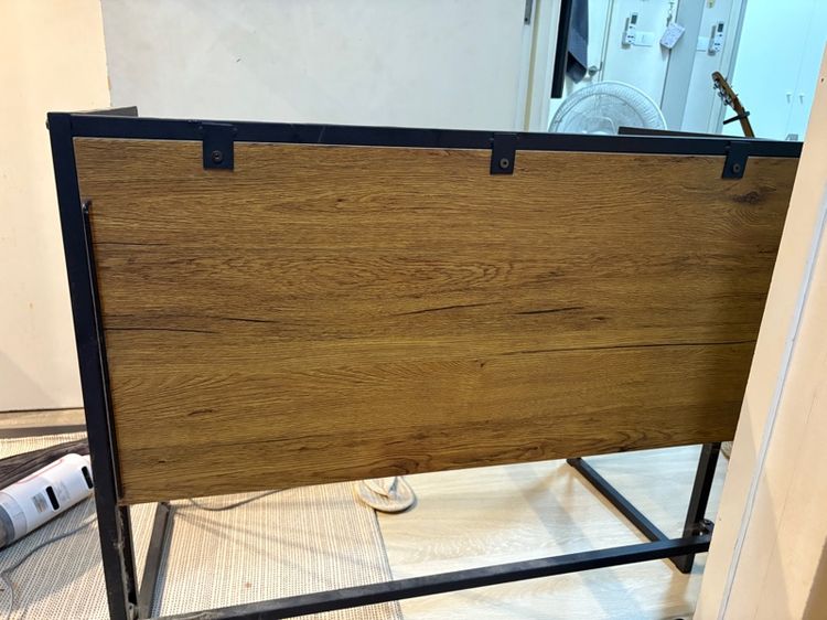 โต๊ะเหล็กพบได้  HOMEPRO รูปที่ 3