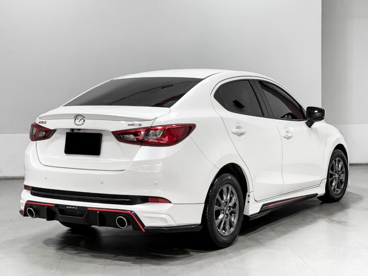 Mazda Mazda 2 2022 1.3 Skyactiv-G S Leather Sedan Sedan เบนซิน เกียร์อัตโนมัติ ขาว รูปที่ 4