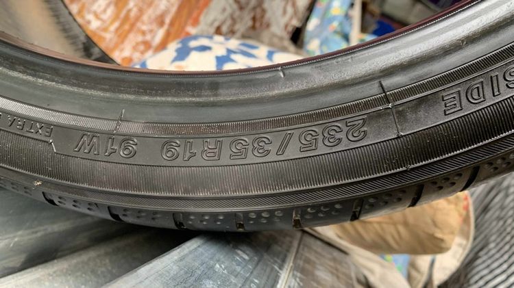 Yokohama ขอบ 19 หนึ่งเส้น รูปที่ 5