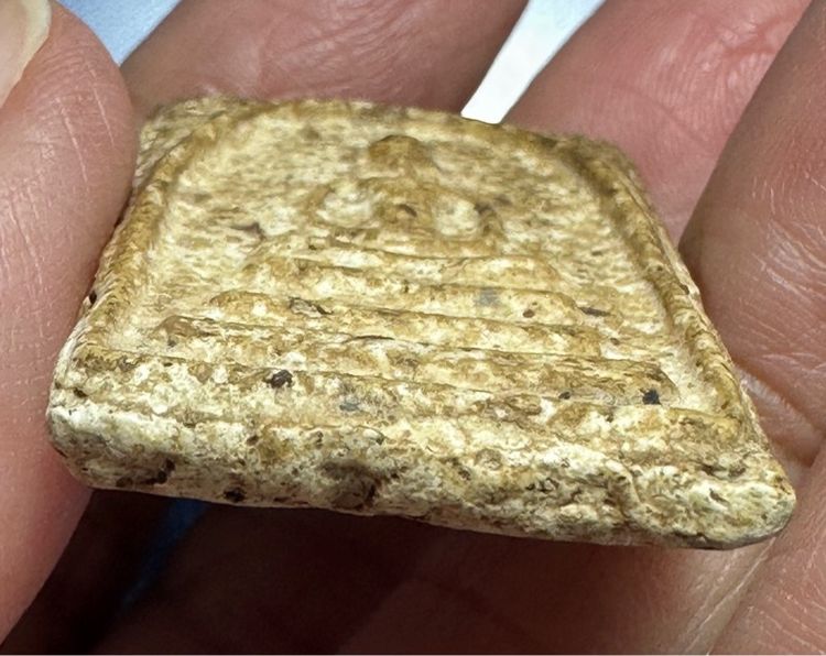 🙏พระสมเด็จมีมวลสาร🙏ชิ้นส่วนพระสมเด็จบึงพระยาสุเรนทร์🙏ชิ้นส่วนพระสมเด็จพิมพ์ใหญ่ องค์ละ1000 รูปที่ 6