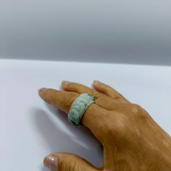 แหวนหยกแท้แกะสลักลายมังกร รูปที่ 5