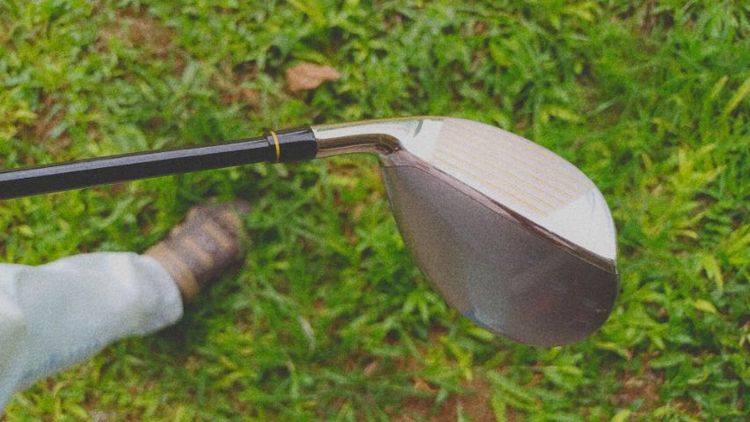 ชุดใหญ่พร้อมออกรอบ Katana Sword ไม้ 4  เหล็ก 8 รวม 12 อัน Flex R. ตีสบาย ได้ระยะ แถมถุง นักเรียนกลับประเทศ ฝากไว้ สภาพดี ทุกอย่าง สวยงามครับ รูปที่ 6