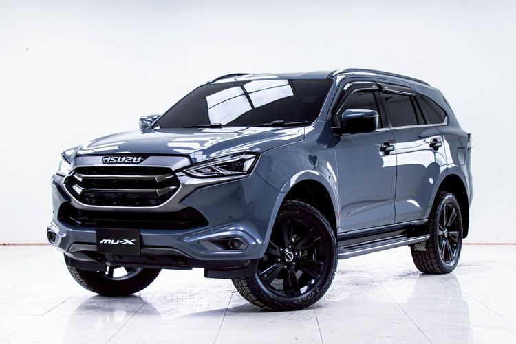 Isuzu MU-X 2023 3.0 Ultimate AT 2WD Utility-car ดีเซล ไม่ติดแก๊ส เกียร์อัตโนมัติ เทา รูปที่ 4