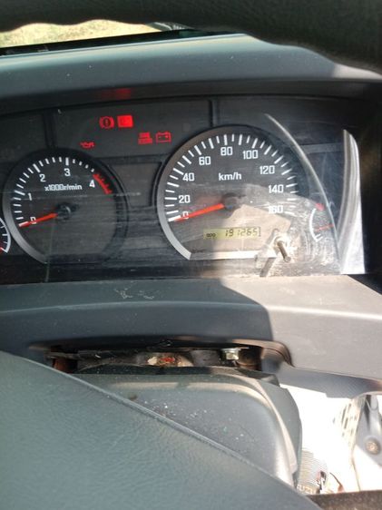 ขาย isuzu elf ปี 10 เอกสารครบ รูปที่ 9