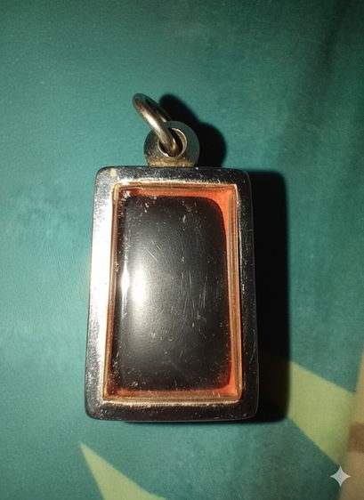 พระสมเด็จนางพญา เนื้อนิล รูปที่ 2