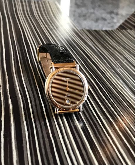  ลดราคา Rochas นาฬิกาแบรนด์สวิสแท้ งานดี มีดีไซน์ สภาพดี เครื่อง quartz รูปที่ 7