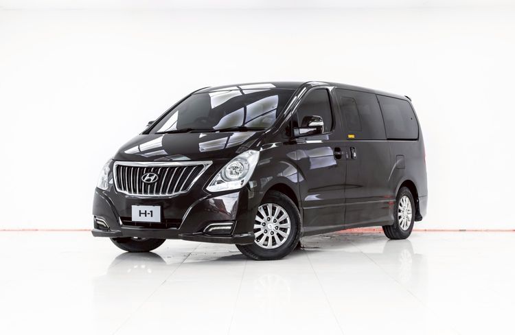 รถ Hyundai H-1  2.5 Elite สี น้ำตาล