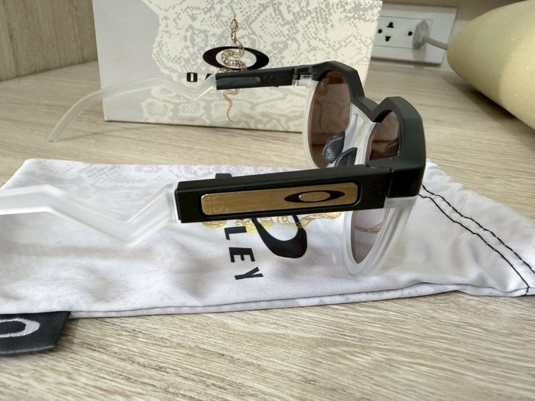 OAKLEY HSTN Limited edition  รูปที่ 3