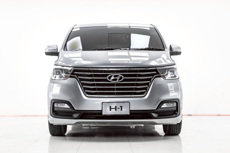 Hyundai H-1  2020 2.5 Elite Utility-car ดีเซล ไม่ติดแก๊ส เกียร์อัตโนมัติ เทา รูปที่ 4
