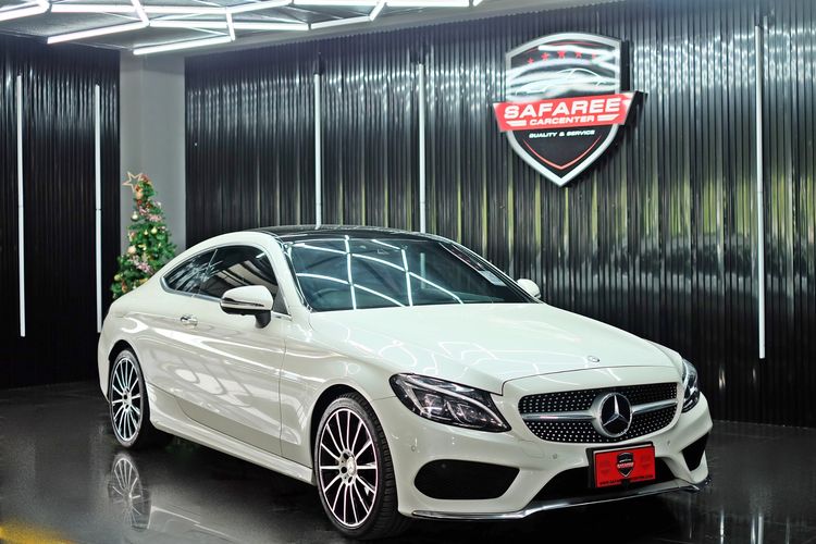 รถ Mercedes-Benz C-Class C250 สี ขาว
