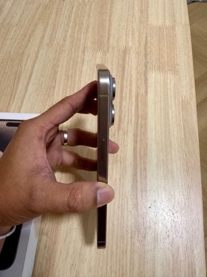 ขาย IPhone 15 Pro Max 512GB TH ศูนย์ไทย สี Natural Titanium  สภาพสวยไร้ริ้วรอย แบตเต็มๆ รูปที่ 5