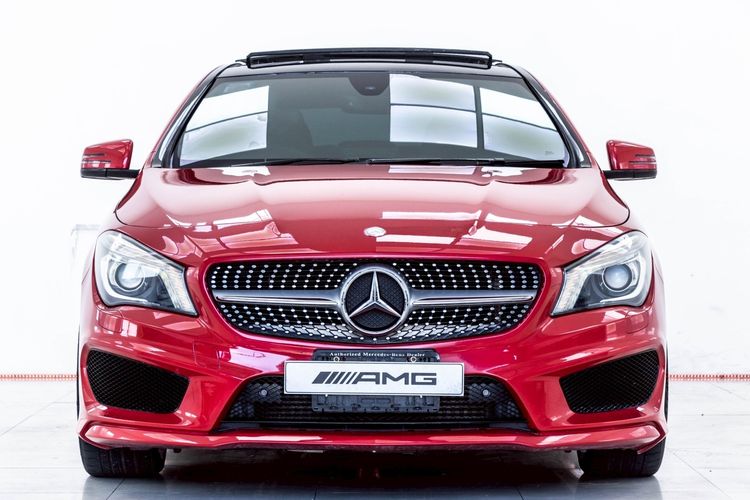 Mercedes-Benz CLA-Class 2017 CLA250 AMG Sedan เบนซิน ไม่ติดแก๊ส เกียร์อัตโนมัติ แดง รูปที่ 4