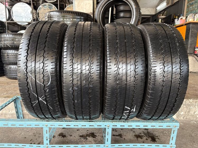 ยางDUNLOP235-60-17 ปี24 ปีแท้ 