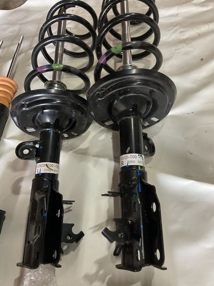 โช็คใหม่ติดรถ ถอด หน้า หลัง ครบชุด Honda city rs รูปที่ 5