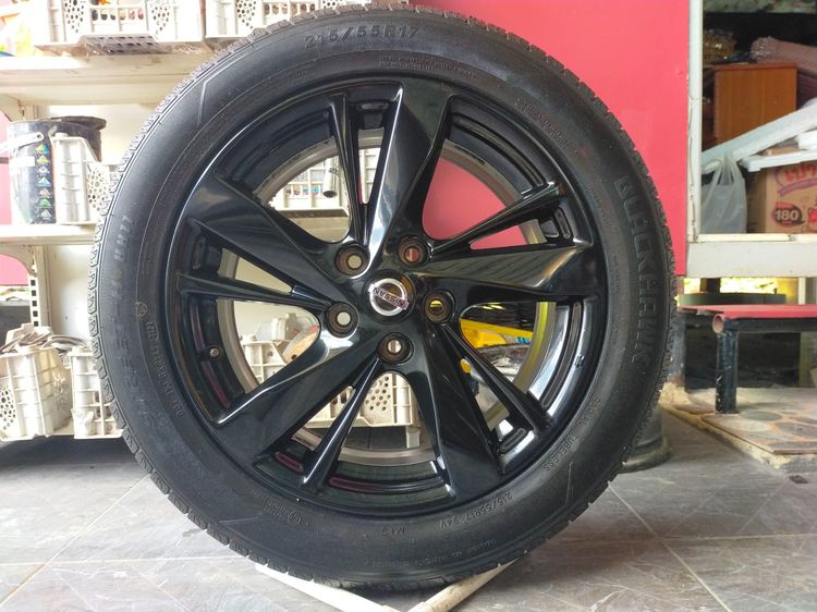 แม็กนิสสัน ขอบ17 สีอบpowder coat พร้อมยางblackhawk 215 55 17 ปี24 ยางสวยทุกเส้น ตุ่มหน้ายางยังอยู่ ใส่ทีน่า เทียน่า จุ๊ค รุ่นอื่นๆ 5 รู114 รูปที่ 4