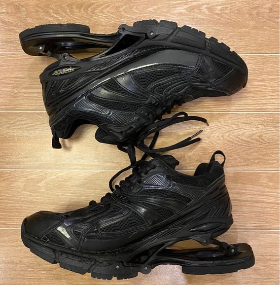 balenciaga x pander black  รูปที่ 3