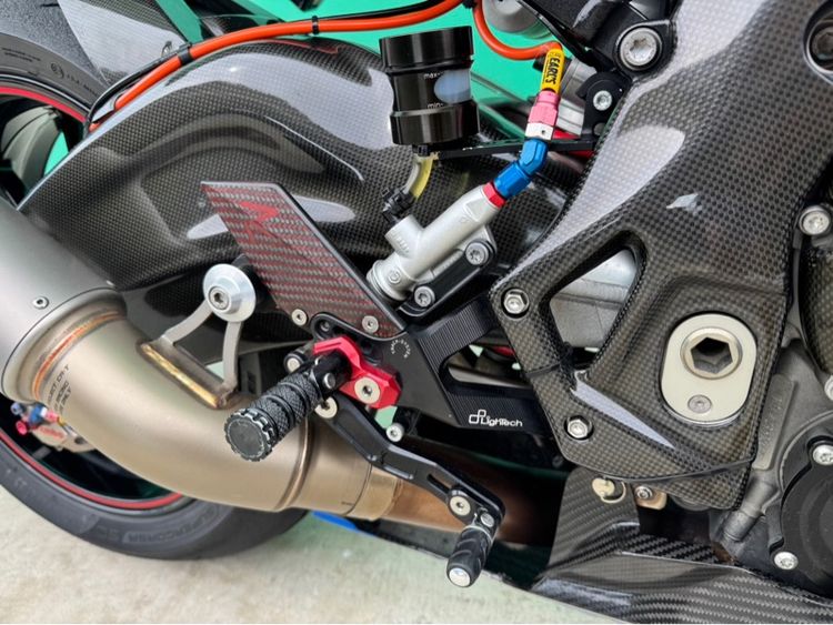 BMW S1OOORR 2016 จด 2017 สีแดง รูปที่ 10