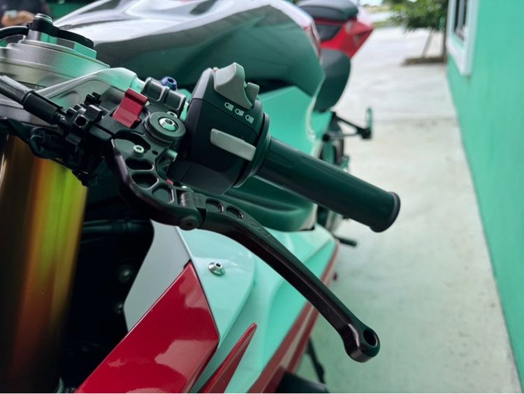 BMW S1OOORR 2016 จด 2017 สีแดง รูปที่ 17