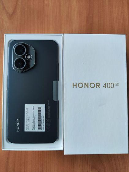 honor 400 5g แรม12 ความจำ 256 ของใหม่เลยครับสภาพแค่แกะเช็คเฉยๆอุปกรณ์ครบประกันเหลือเต็มๆ