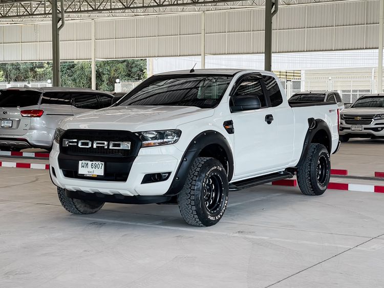 รถ Ford Ranger 2.2 Hi-Rider XLS สี ขาว