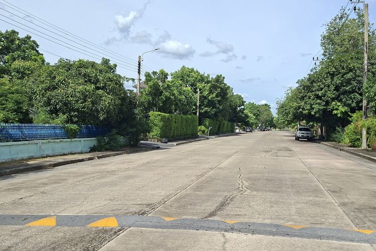 ไม่ใช่ ขายที่ดินแปลงสวย หมู่บ้านปัญญาเลคโฮม ถนนนิมิตใหม่ รูปที่ 4