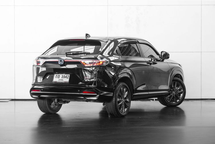 Honda HR-V 2024 1.5 e:HEV RS Utility-car ไฮบริด ไม่ติดแก๊ส เกียร์อัตโนมัติ ดำ รูปที่ 4