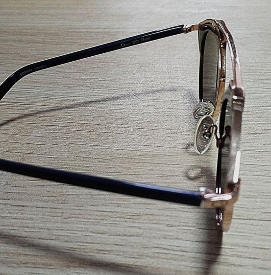 แว่นกันแดด Christian Dior  รูปที่ 4