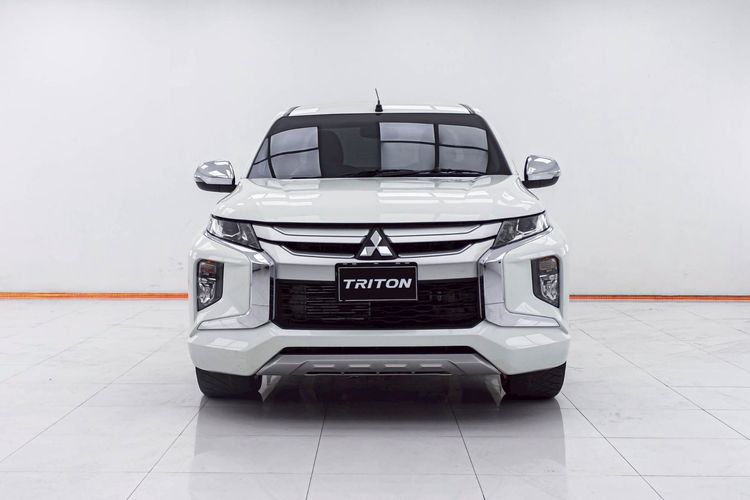 Mitsubishi Triton 2022 2.5 GLX Pickup ดีเซล ไม่ติดแก๊ส เกียร์ธรรมดา ขาว รูปที่ 4