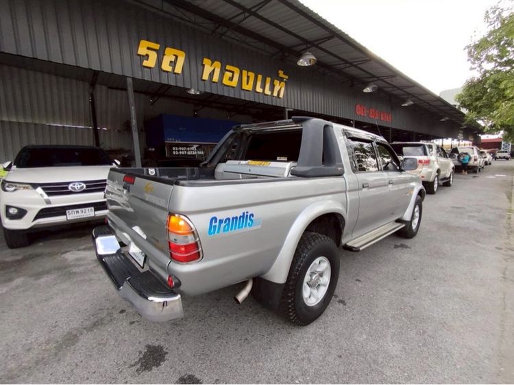 Mitsubishi Strada Grandis 2001 2.8 Grandis GLS 4WD Pickup ดีเซล ไม่ติดแก๊ส เกียร์ธรรมดา เทา รูปที่ 4