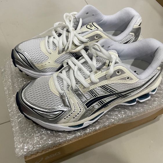 Asics Gel Kayano 14  รูปที่ 2