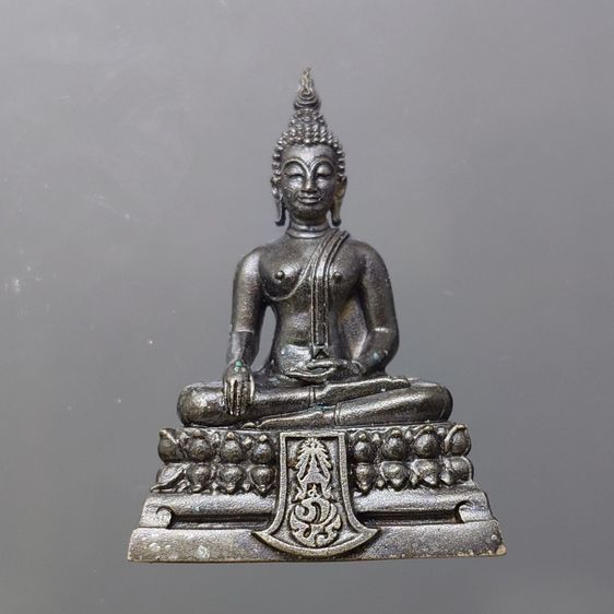 พระคุ้มเกล้า เย็นศิระเพราะพระบริบาล 80 พรรษามหากษัตริย์แผ่นดินสยาม เนื้อนวะโลหะรมดำ พิมพ์ใหญ่ ปี2550 พร้อมกล่องเดิม รูปที่ 4