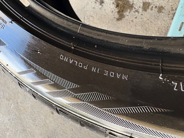 ยางBRIDGSTONE245-45-19 หลัง275-40-19 ปี23 ปีแท้  รูปที่ 12