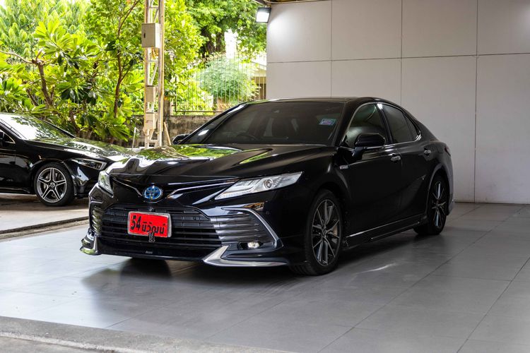 Toyota Camry 2022 2.5 HEV Premium Luxury Sedan ไฮบริด ไม่ติดแก๊ส เกียร์อัตโนมัติ ดำ รูปที่ 3