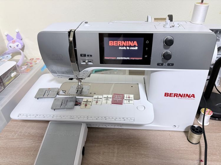 จีกรเย็บผ้า อิเลคโทรนิค ยี่ห้อ Bernina 570 รูปที่ 2
