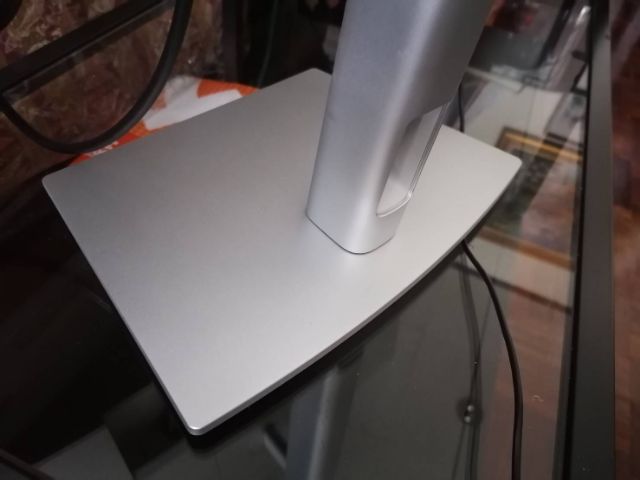 Dell Monitor Dell Monitor Ultra sharp U2422H 23.8 inch รูปที่ 6