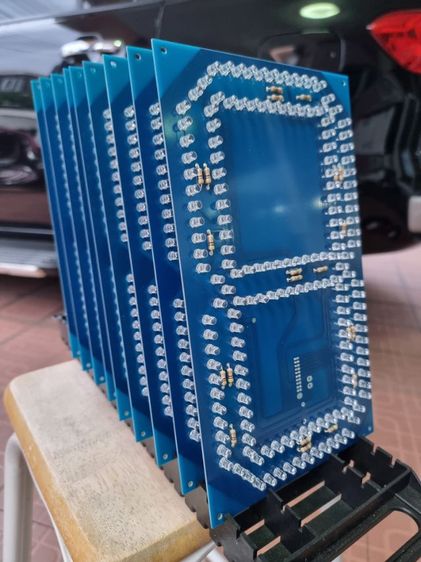 รับออกแบบวงจรอิเล็กทรอนิกส์ รูปที่ 4