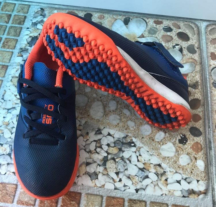 รองเท้า ฟุตบอล รูปที่ 4