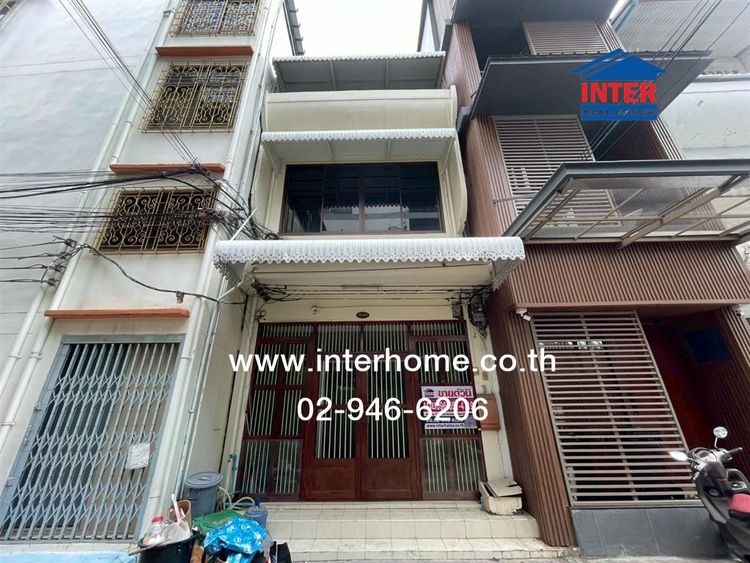 อาคารพาณิชย์ 3 ชั้น 13 ตร.ว. อาคารพาณิชย์ ซอยสุขุมวิท65 (ซอยชัยพฤกษ์) ถนนสุขุมวิท ซอยสุขุมวิท65 เขตวัฒนา กรุงเทพมหานคร