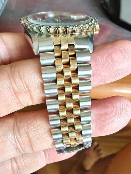 Rolex Datejust 36มม รุ่น16233 หน้าน้ำเงิน ล้อมเพชรแท้ สายJubilee แท้100 เปิดพิสูตรได้ รูปที่ 4